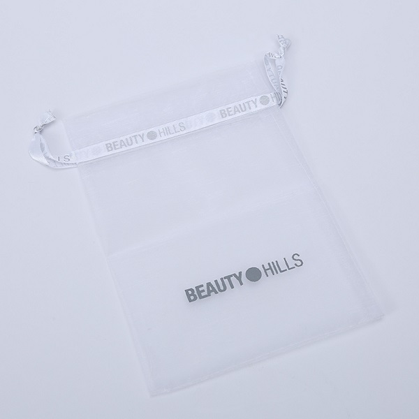 Why Are White Beauty Organza Bags a Timeless Packaging Choice?